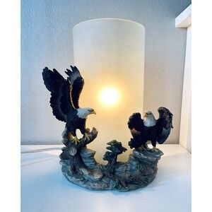 Vintage Montefiori Collection Statue‎ Eagle Hawk Falcon Hand Crafted Rare Find